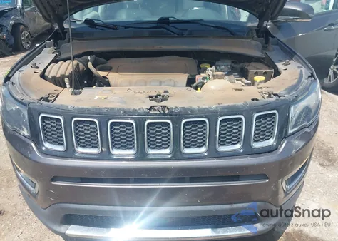 2019 Jeep Compass Limited 4X4 from USA, damaged, VIN 3C4NJDCB2KT852282